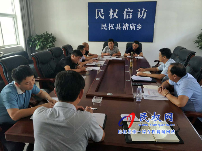 我縣各單位、各鄉(xiāng)鎮(zhèn)（街道辦）迅速傳達(dá)貫徹全縣全面提升脫貧攻堅(jiān)質(zhì)量決戰(zhàn)決