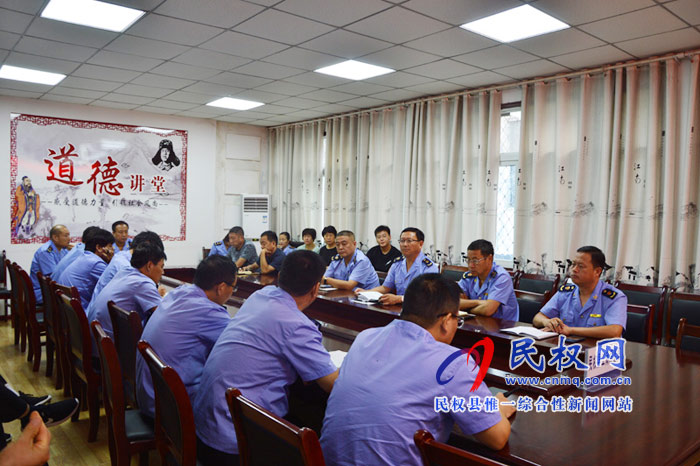我縣各單位、各鄉(xiāng)鎮(zhèn)（街道辦）迅速傳達(dá)貫徹全縣全面提升脫貧攻堅(jiān)質(zhì)量決戰(zhàn)決
