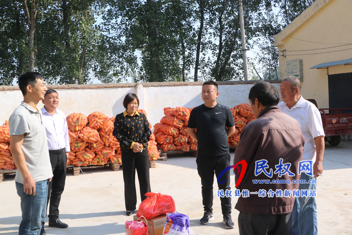 伯黨鄉(xiāng):中秋佳節(jié)慰問敬老院??真情愛護暖人心 伯黨鄉(xiāng):中秋佳節(jié)慰問敬老院??真情愛護暖人心
