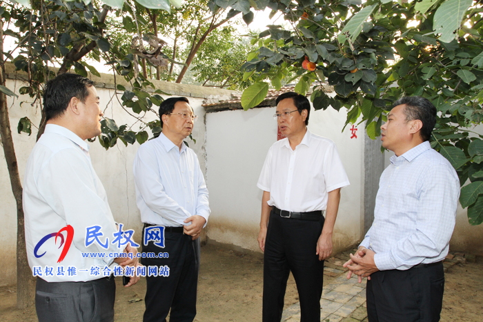 省政協(xié)副主席高體健蒞民調研“美麗鄉(xiāng)村和健康鄉(xiāng)村建設”工作 省政協(xié)副主席高體健蒞民調研“美麗鄉(xiāng)村和健康鄉(xiāng)村建設”工作