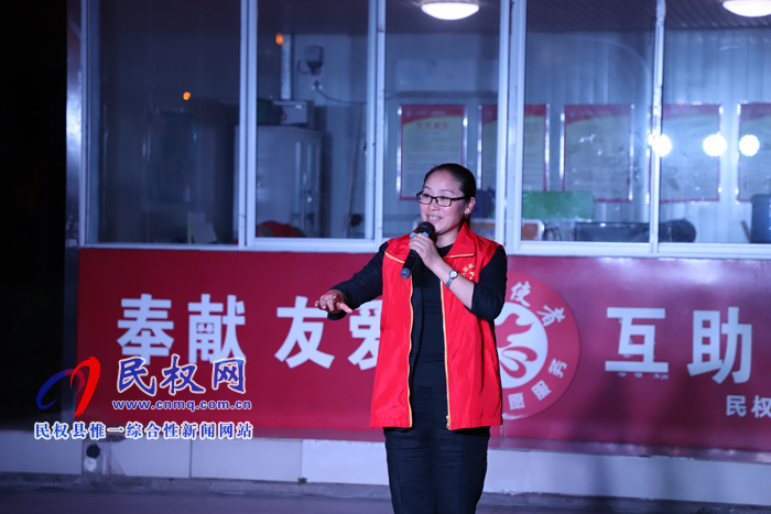 民權(quán)縣:慶祝國(guó)慶節(jié) ?志愿服務(wù)伴你行 民權(quán)縣:慶祝國(guó)慶節(jié) ?志愿服務(wù)伴你行