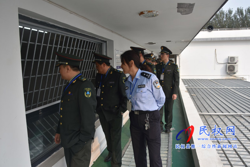 縣人防辦走進(jìn)看守所和檢察院開(kāi)展黨風(fēng)廉政警示教育 縣人防辦走進(jìn)看守所和檢察院開(kāi)展黨風(fēng)廉政警示教育