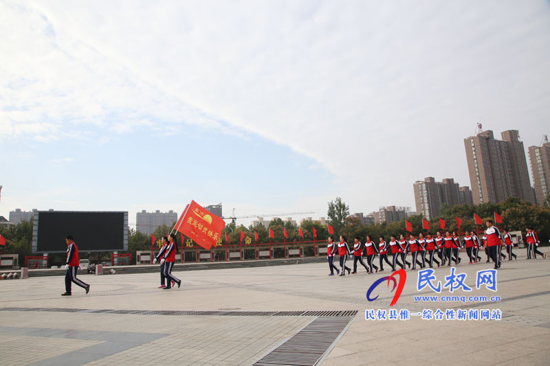 快步行走 樂懷陽光 快步行走 樂懷陽光