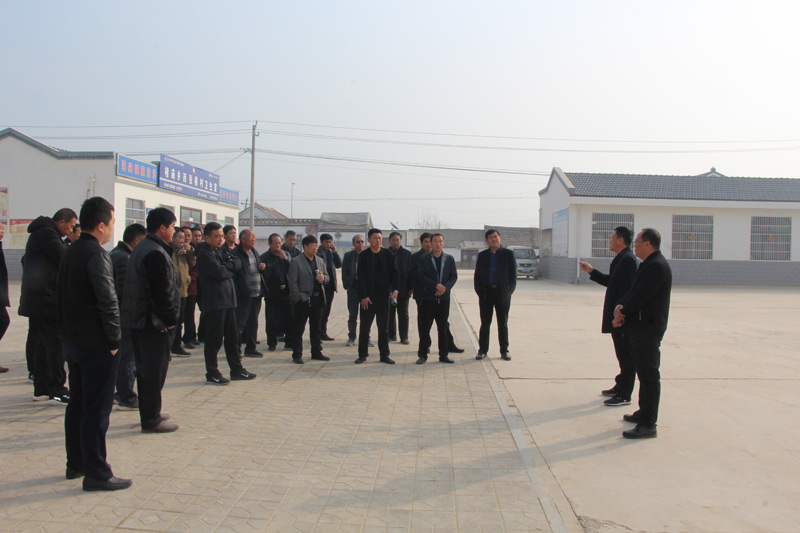 褚廟鄉(xiāng)組織開(kāi)展人居環(huán)境觀摩評(píng)比活動(dòng) 褚廟鄉(xiāng)組織開(kāi)展人居環(huán)境觀摩評(píng)比活動(dòng)