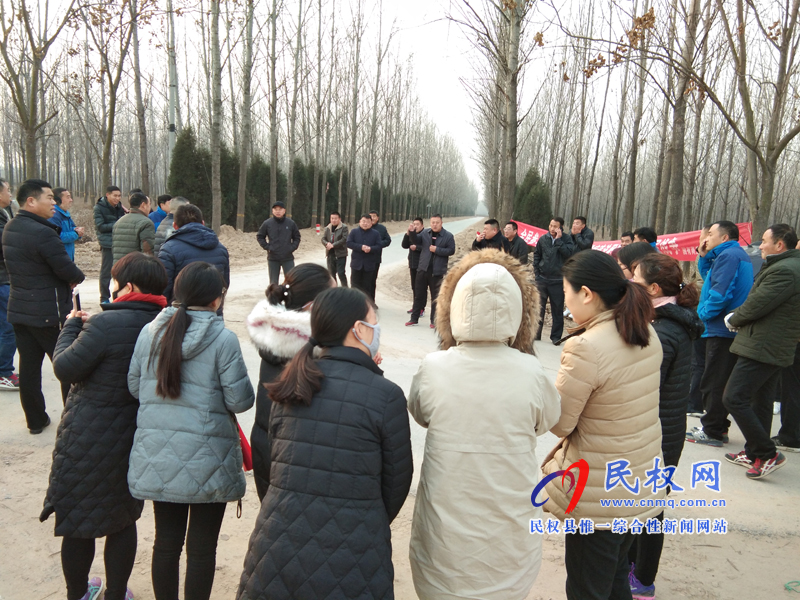 野崗鎮(zhèn)2018年度職工 冬季運動會徒步穿越申甘林海積極倡導低碳生活 野崗鎮(zhèn)2018年度職工 冬季運動會徒步穿越申甘林海積極倡導低碳生活
