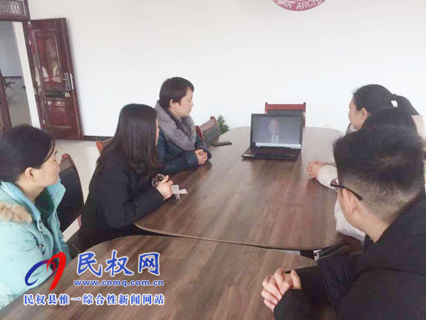 我縣各鄉(xiāng)鎮(zhèn)（街道辦）、縣直各單位認真組織全體干部集中收聽收看慶祝改革開放40周年大會