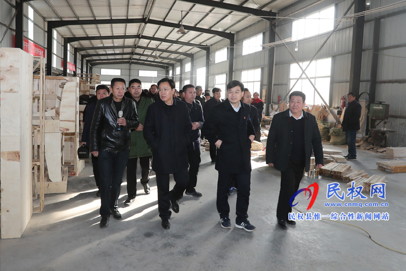 我縣開展2018年下半年鄉(xiāng)鎮(zhèn)(街道)重點工作巡查觀摩活動 我縣開展2018年下半年鄉(xiāng)鎮(zhèn)(街道)重點工作巡查觀摩活動