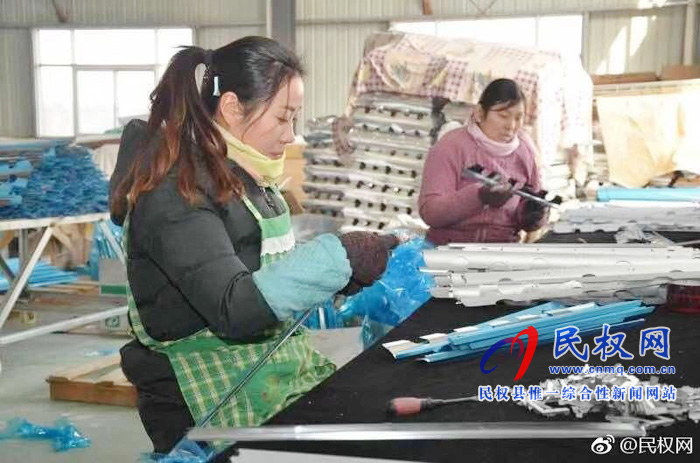 人和鎮(zhèn)域內(nèi)工業(yè):隆興家具有限公司 人和鎮(zhèn)域內(nèi)工業(yè):隆興家具有限公司