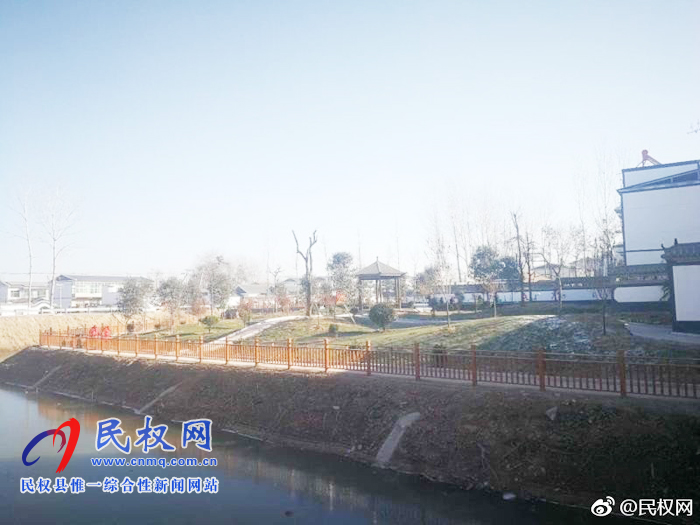 王莊寨鎮(zhèn):黨建綜合主題公園廣場(chǎng) 黨員教育有了新“陣地” 王莊寨鎮(zhèn):黨建綜合主題公園廣場(chǎng) 黨員教育有了新“陣地”