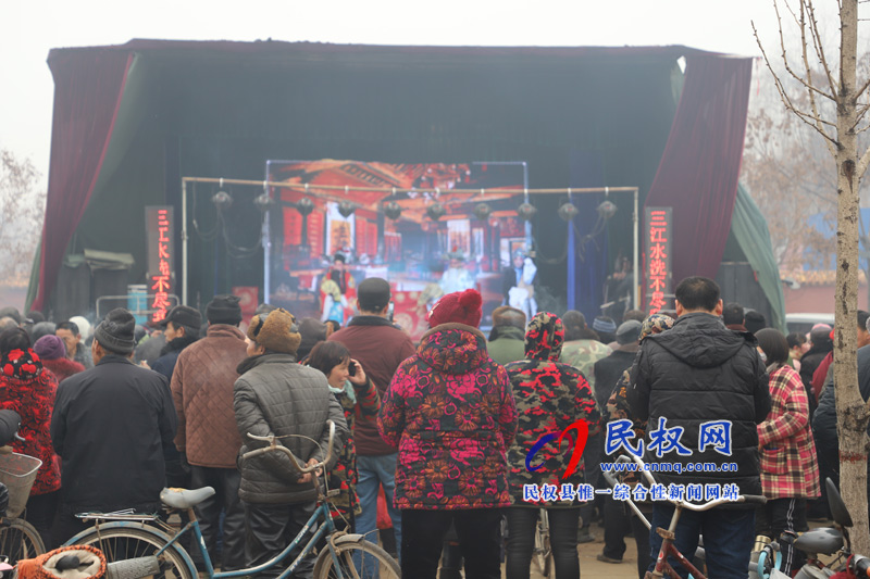 又是一年臘月到 白云禪寺精心熬制臘八粥 又是一年臘月到 白云禪寺精心熬制臘八粥