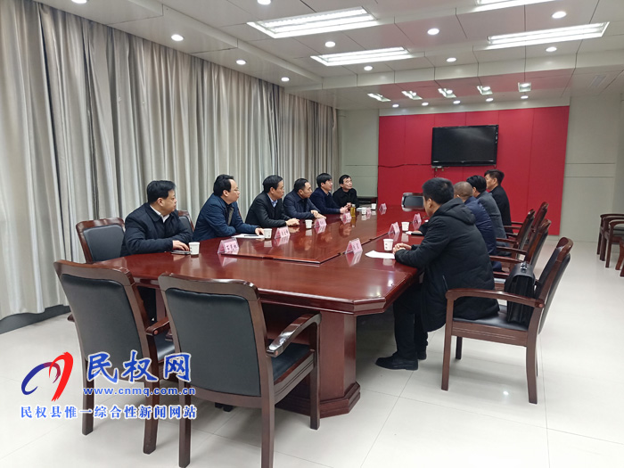 縣委書記姬脈常會見金祖發(fā)洽談新能源汽車合作事宜 縣委書記姬脈常會見金祖發(fā)洽談新能源汽車合作事宜