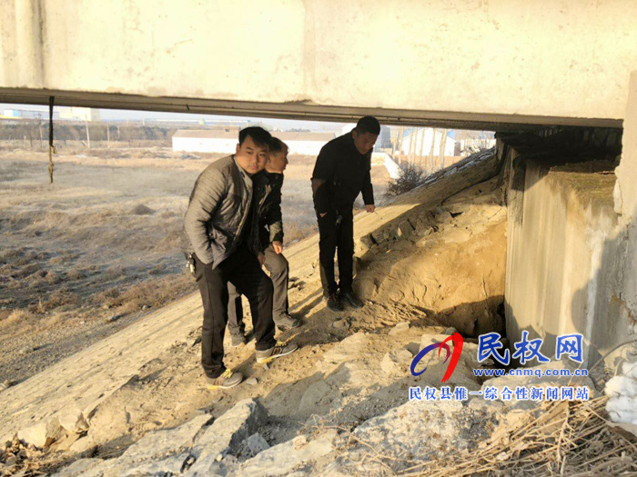 公路局扎實做好“公跨鐵”橋梁安全整治工作