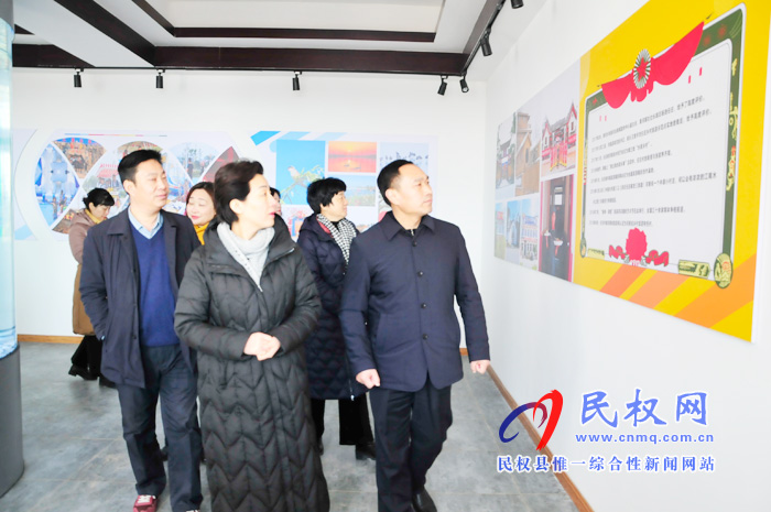 市婦聯(lián)到我縣調(diào)研“美麗庭院”創(chuàng)建工作 市婦聯(lián)到我縣調(diào)研“美麗庭院”創(chuàng)建工作