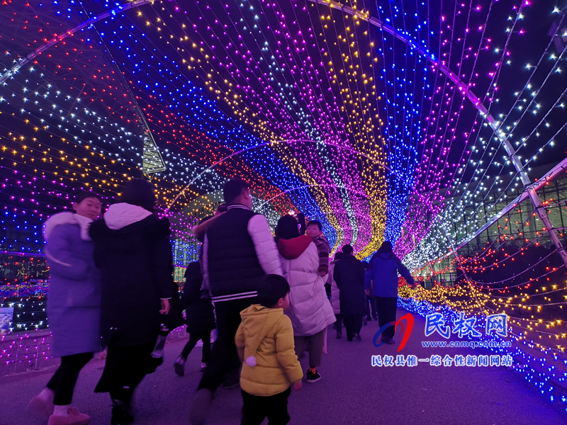 游園賞燈過新年 我縣燈展文化活動將持續(xù)至2月20日 游園賞燈過新年 我縣燈展文化活動將持續(xù)至2月20日