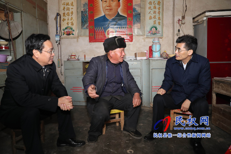 市委書記王戰(zhàn)營到我縣吳莊村“三?五”基層工作日 市委書記王戰(zhàn)營到我縣吳莊村“三?五”基層工作日
