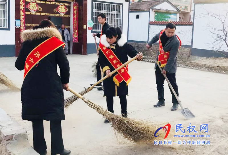 孫六鎮(zhèn):組建黨員示范服務(wù)隊(duì)助力鄉(xiāng)村振興 孫六鎮(zhèn):組建黨員示范服務(wù)隊(duì)助力鄉(xiāng)村振興