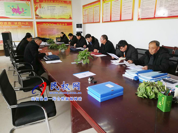 民權(quán)法院開(kāi)展“三·五”工作日活動(dòng) 民權(quán)法院開(kāi)展“三·五”工作日活動(dòng)