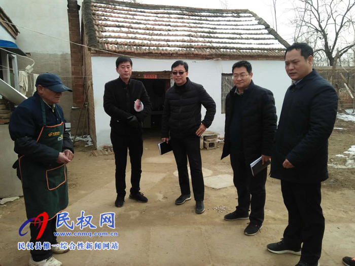 縣脫貧攻堅第一戰(zhàn)區(qū)督導組到雙塔鎮(zhèn)督導脫貧攻堅工作 縣脫貧攻堅第一戰(zhàn)區(qū)督導組到雙塔鎮(zhèn)督導脫貧攻堅工作
