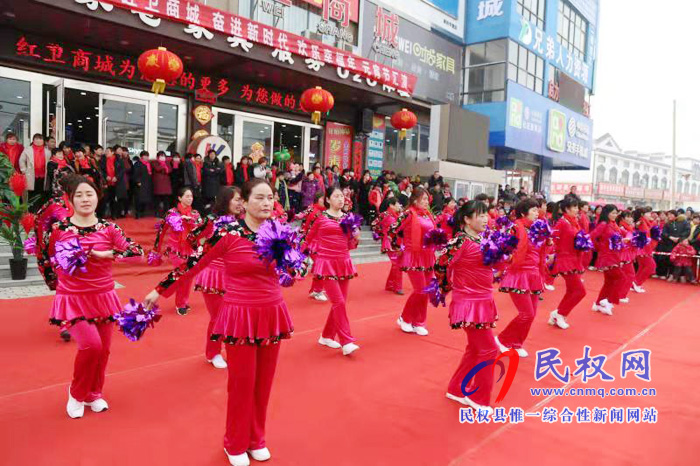 人和鎮(zhèn)群眾廣場舞紅紅火火鬧元宵 人和鎮(zhèn)群眾廣場舞紅紅火火鬧元宵
