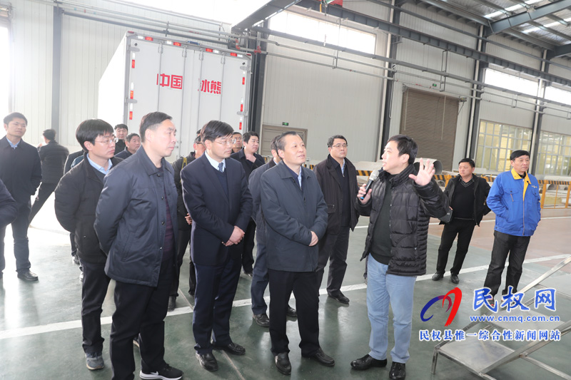 副省長劉偉到我縣調(diào)研時要求加快推進轉(zhuǎn)型發(fā)展攻堅 確保工業(yè)經(jīng)濟平穩(wěn)運行 副省長劉偉到我縣調(diào)研時要求加快推進轉(zhuǎn)型發(fā)展攻堅 確保工業(yè)經(jīng)濟平穩(wěn)運行