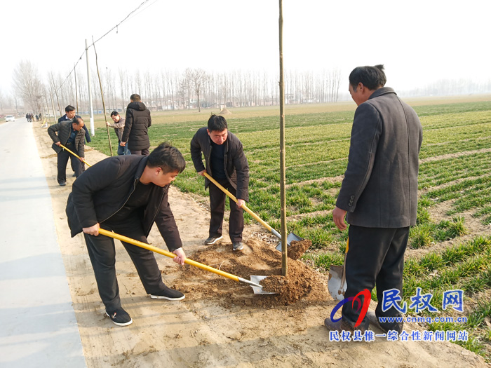 白云寺鎮(zhèn)開展春季義務植樹活動 白云寺鎮(zhèn)開展春季義務植樹活動