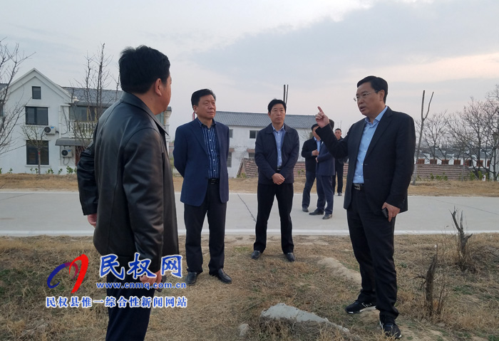 市委宣傳部常務(wù)副部長劉玉杰一行到我縣調(diào)研 市委宣傳部常務(wù)副部長劉玉杰一行到我縣調(diào)研