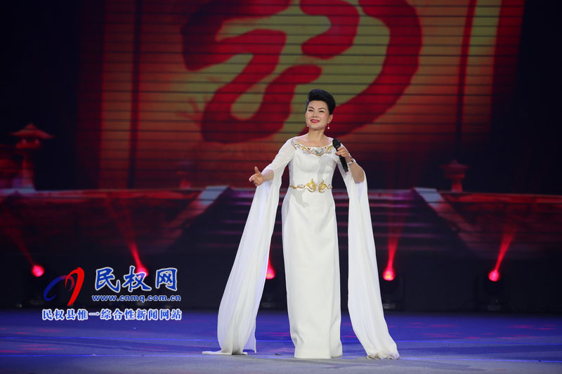何處心安 美麗民權(quán):民權(quán)縣慶祝新中國成立70周年文藝晚會隆重舉行 何處心安 美麗民權(quán):民權(quán)縣慶祝新中國成立70周年文藝晚會隆重舉行