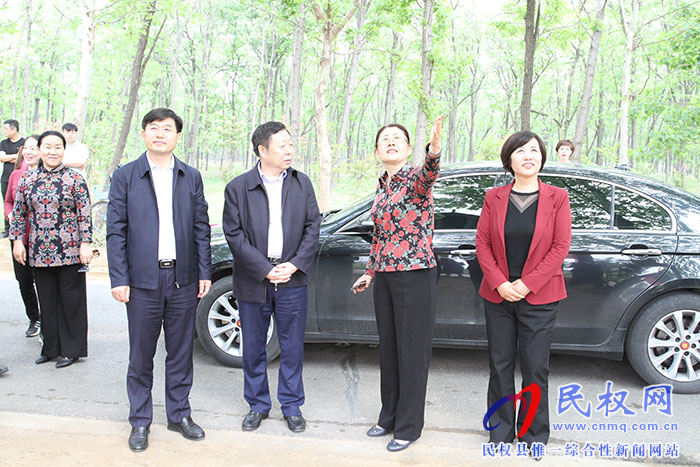 民革省委主委、省政協(xié)副主席李英杰蒞民參加“共植同心林 共圓中國(guó)夢(mèng)”活動(dòng)