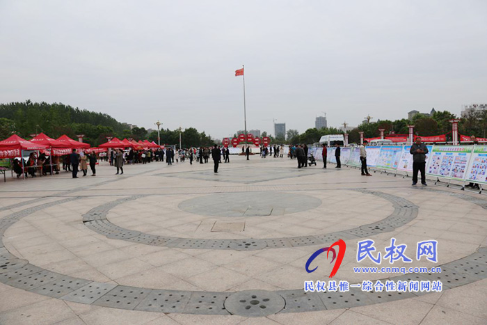 我縣開展打擊欺詐騙保集中宣傳活動 我縣開展打擊欺詐騙保集中宣傳活動