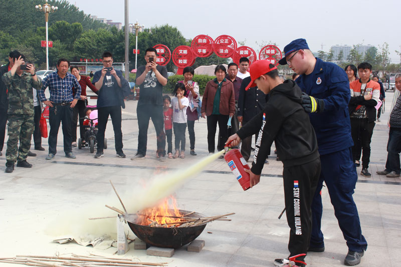 團縣委開展青少年防災減災知識普及宣傳活動 團縣委開展青少年防災減災知識普及宣傳活動
