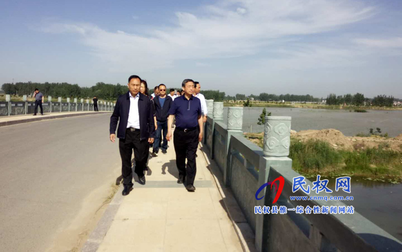 國家濕地公園國家評(píng)估驗(yàn)收組一行蒞臨我縣 國家濕地公園國家評(píng)估驗(yàn)收組一行蒞臨我縣