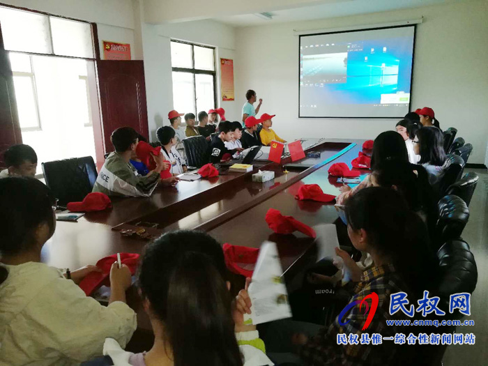縣民族學(xué)校組織學(xué)生參觀黃河故道濕地公園 縣民族學(xué)校組織學(xué)生參觀黃河故道濕地公園