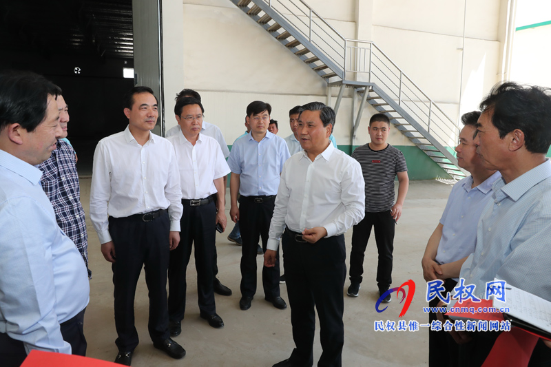 副省長武國定蒞民調(diào)研糧食安全和脫貧攻堅工作 副省長武國定蒞民調(diào)研糧食安全和脫貧攻堅工作