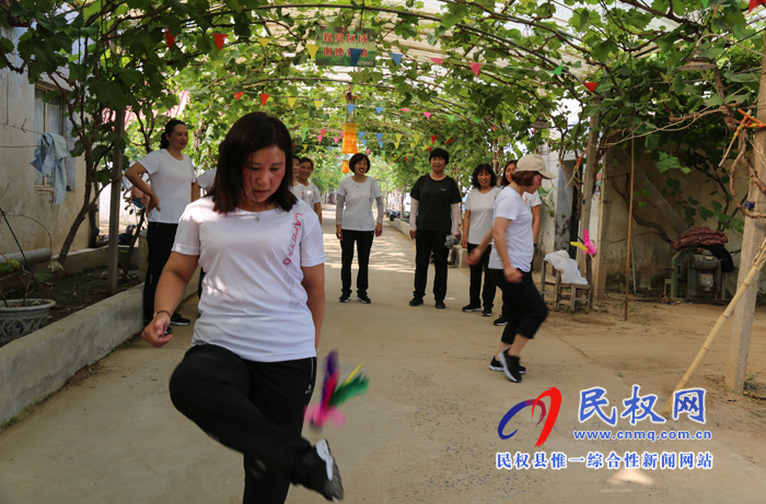 人和鎮(zhèn)舉辦“不忘初心 暢游美麗人和” 主題徒步健身活動(dòng) 人和鎮(zhèn)舉辦“不忘初心 暢游美麗人和” 主題徒步健身活動(dòng)