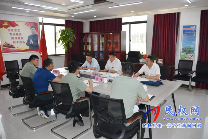 市人防辦調(diào)研組來(lái)我縣調(diào)研人防工作 市人防辦調(diào)研組來(lái)我縣調(diào)研人防工作
