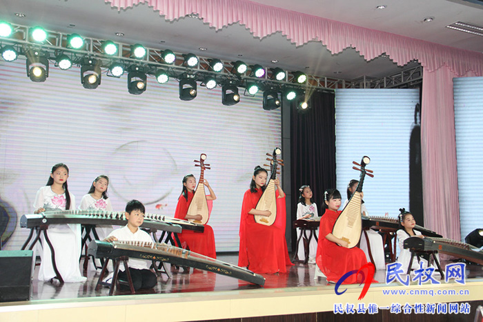 民權(quán)縣實驗小學(xué)第七屆校園文化藝術(shù)節(jié)精彩紛呈 民權(quán)縣實驗小學(xué)第七屆校園文化藝術(shù)節(jié)精彩紛呈