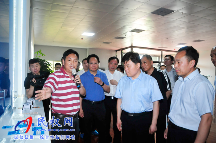 虞城縣黨政考察團(tuán)到我縣考察學(xué)習(xí)工業(yè)經(jīng)濟(jì)發(fā)展工作 虞城縣黨政考察團(tuán)到我縣考察學(xué)習(xí)工業(yè)經(jīng)濟(jì)發(fā)展工作