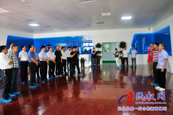 虞城縣黨政考察團(tuán)到我縣考察學(xué)習(xí)工業(yè)經(jīng)濟(jì)發(fā)展工作 虞城縣黨政考察團(tuán)到我縣考察學(xué)習(xí)工業(yè)經(jīng)濟(jì)發(fā)展工作
