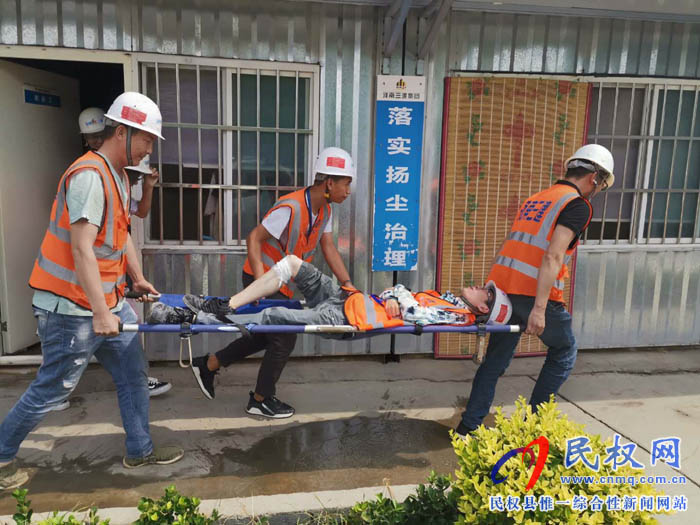 縣住建局組織召開全縣安全應急救援演練現(xiàn)場觀摩會 縣住建局組織召開全縣安全應急救援演練現(xiàn)場觀摩會