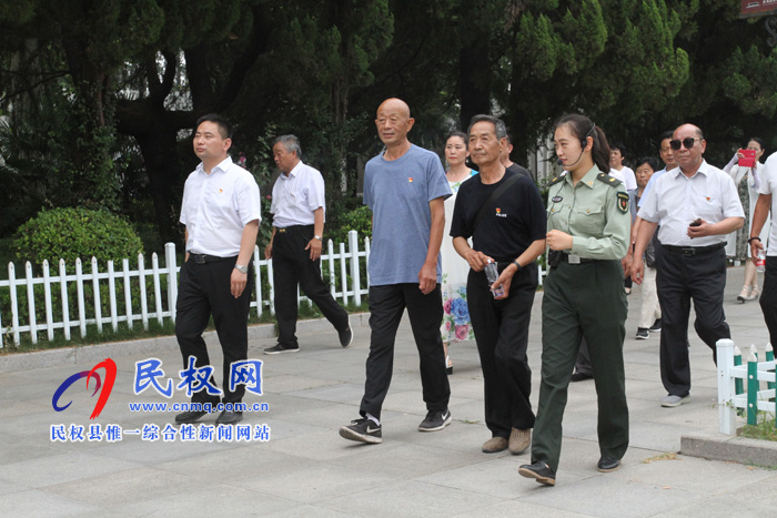 縣老干部局開展“迎七一 不忘初心 牢記使命”主題教育活動(dòng) 縣老干部局開展“迎七一 不忘初心 牢記使命”主題教育活動(dòng)