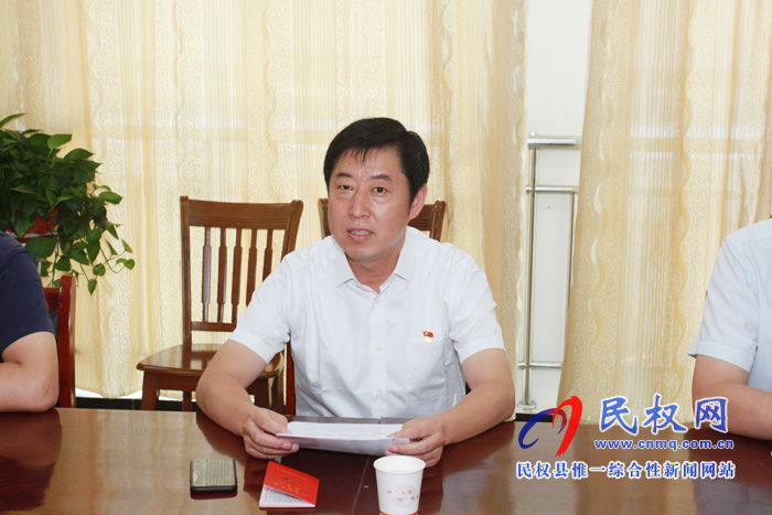 縣委宣傳部開展慶祝建黨98周年“七一”主題黨日活動 縣委宣傳部開展慶祝建黨98周年“七一”主題黨日活動