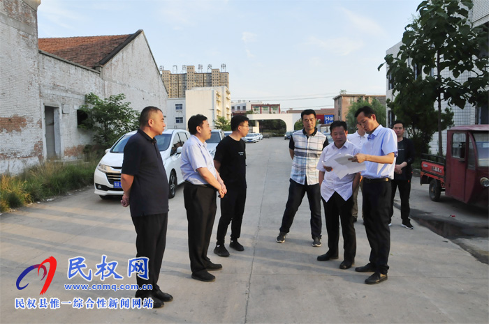 省文物局局長田凱到我縣調(diào)研葡萄酒廠舊址保護工作 省文物局局長田凱到我縣調(diào)研葡萄酒廠舊址保護工作