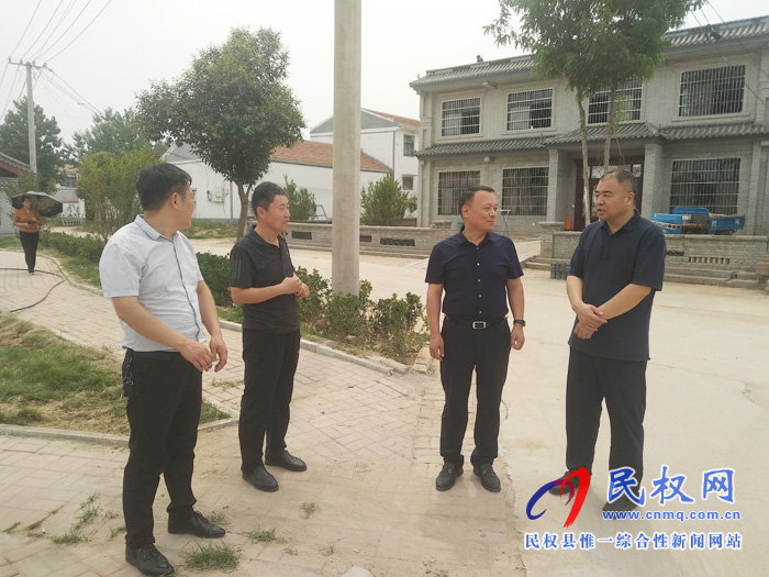 市文化廣電和旅游局副局長常青到我縣調研旅游開發(fā)工作 市文化廣電和旅游局副局長常青到我縣調研旅游開發(fā)工作