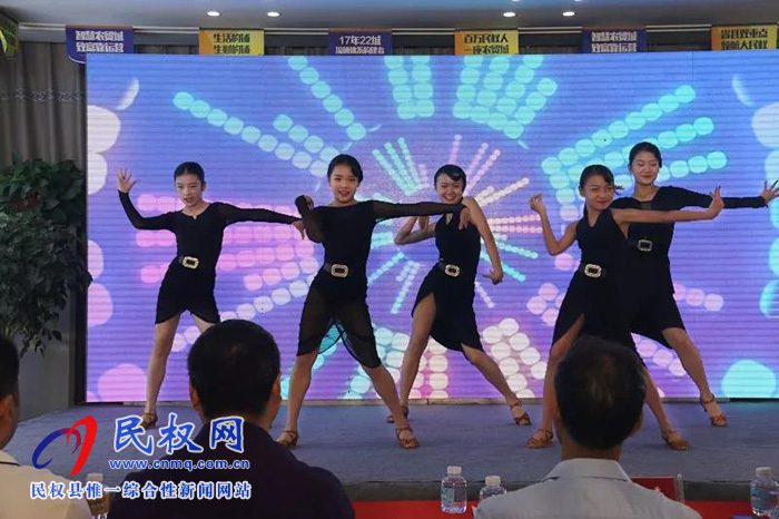 萬(wàn)元大獎(jiǎng)等你來(lái)贏！CCTV星光青少年，一場(chǎng)全民參與的才藝盛典在民權(quán)新農(nóng)匯·農(nóng)貿(mào)城正式啟動(dòng)！