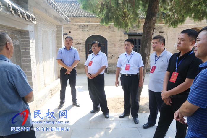 縣政協(xié)對(duì)我縣文化廣電旅游局進(jìn)行專題視察 縣政協(xié)對(duì)我縣文化廣電旅游局進(jìn)行專題視察