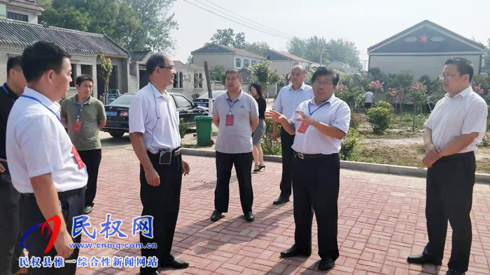縣政協(xié)對(duì)我縣文化廣電旅游局進(jìn)行專題視察 縣政協(xié)對(duì)我縣文化廣電旅游局進(jìn)行專題視察