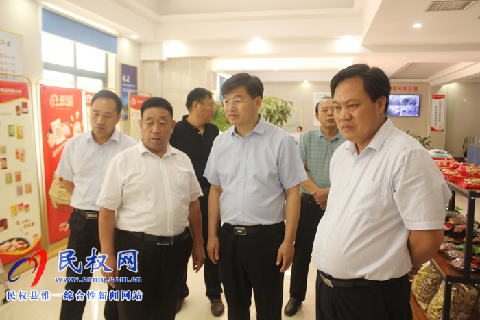 縣委副書記、縣長張團結調研我縣涉農重點企業(yè)發(fā)展情況