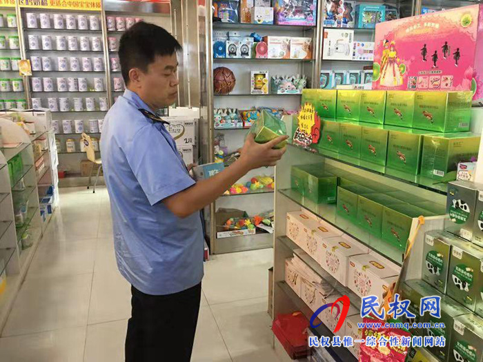 民權(quán)縣市場(chǎng)監(jiān)督管理局孫六所持續(xù)開(kāi)展糕點(diǎn)食品檢查工作 民權(quán)縣市場(chǎng)監(jiān)督管理局孫六所持續(xù)開(kāi)展糕點(diǎn)食品檢查工作