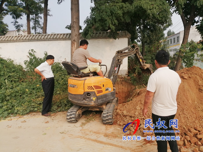 花園鄉(xiāng)全力推進廁所革命 花園鄉(xiāng)全力推進廁所革命