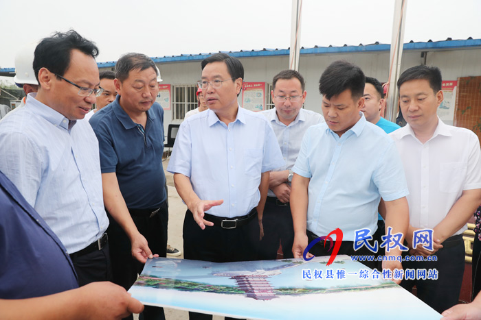 市人大常委會副主任、縣委書記姬脈常調(diào)研我縣城市水系建設(shè)工作